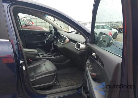 2016 Kia Sorento 3.3L Lx из США, поврежденный, VIN 5XYPG4A57GG140563